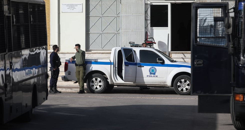 Τι υποστήριξε στην κατάθεσή του ο αστυνομικός που πυροβόλησε τον 16χρονο