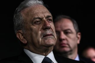 Νέες αποκαλύψεις για τη σχέση του Δ. Αβραμόπουλου με την «αμαρτωλή» οργάνωση του Παντσέρι