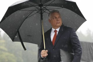 «Σολομώντεια» η Κομισιόν με την Ουγγαρία