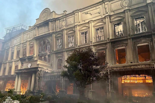 Παρανάλωμα καζίνο στην Καμπότζη, με νεκρούς, τραυματίες και αγνοούμενους [Βίντεο]