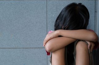 Σύλληψη ανηλίκων για παιδική πορνογραφία: 17χρονη και 14χρονος ανέβαζαν φωτογραφίες άλλων παιδιών στα social