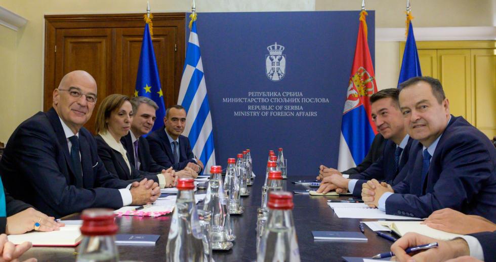 Από πού πάνε στο μέλλον
