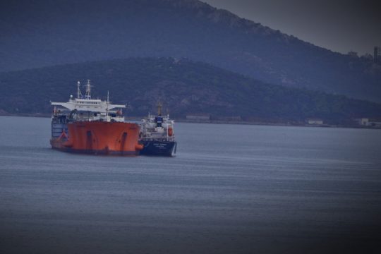 Πρόστιμα και φυλάκιση για παραβίαση των κυρώσεων στη Ρωσία ζητά η Ε.Ε.