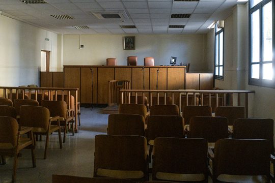 Συγκοινωνούντα δοχεία στην greek mafia