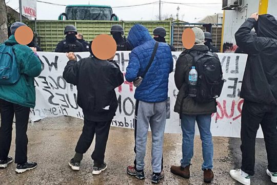 Επεισοδιακή απομάκρυνση περίπου 35 προσφύγων
