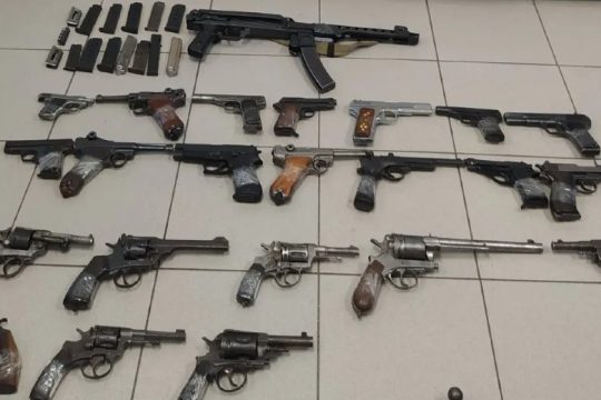 Οπλοστάσιο έφερε στο φως έρευνα των αρχών στη Φλώρινα