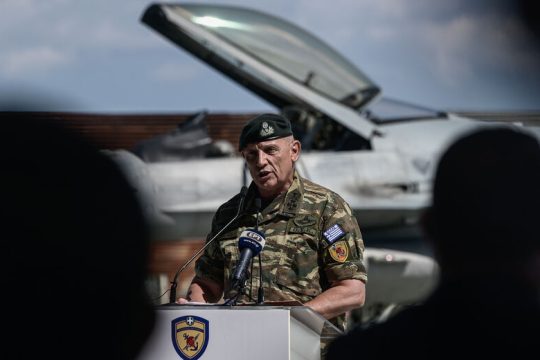 Η υποκλοπή έφερε… ανανέωση θητείας