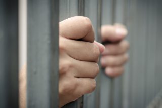 «Ταβάνι» τα 20 χρόνια για υφ’ όρον απόλυση