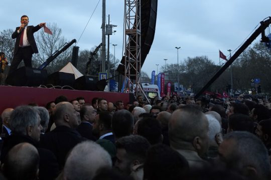Υποδοχή ήρωα στον «κατάδικο» Ιμάμογλου