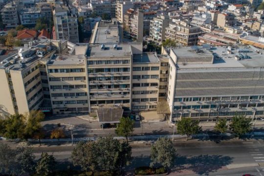 Ξεχειλίζει η οργή συγγενών και φίλων του 16χρονου