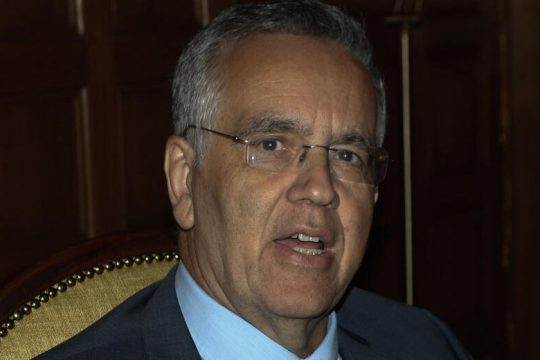 Μην ενοχλείτε τους «εγγυητές της νομιμότητας»