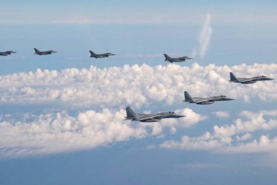Η Ιαπωνία εγκρίνει τη μεγαλύτερη στρατιωτική δαπάνη από τον Β’ Παγκόσμιο Πόλεμο