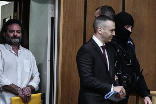 «Όχι» στην αποφυλάκιση Κασιδιάρη και Λαγού
