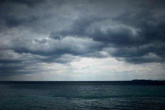 Τα δώρα πείθουν και  θεούς. Πείθειν δώρα και θεούς λόγος (Ευριπίδης, Μήδεια)