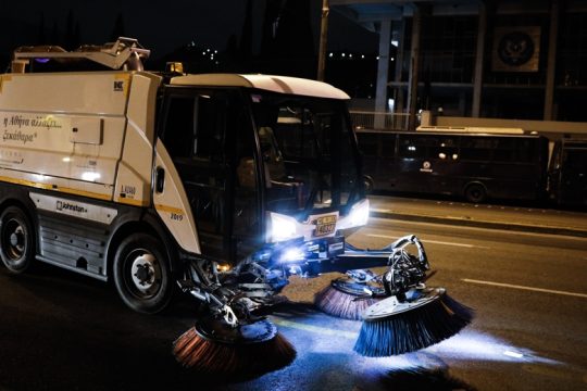 Δύο εργάτες ΟΤΑ δίνουν μάχη για τη ζωή τους