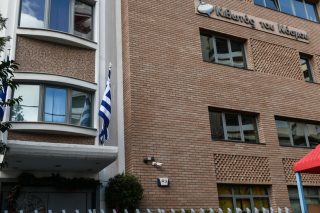 Εισαγγελική «έξωση» στον Αντώνιο Παπανικολάου από όλες τις δομές της «Κιβωτού»