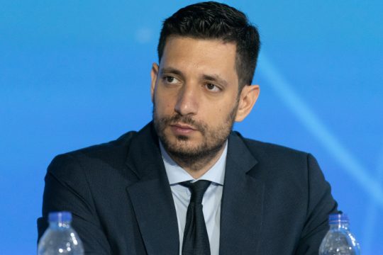 Κυρανάκης σε ρατσιστικό παροξυσμό κατά των Ρομά