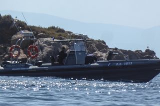 Δυο γυναίκες πνίγηκαν σε Βουλιαγμένη και Μυτιλήνη