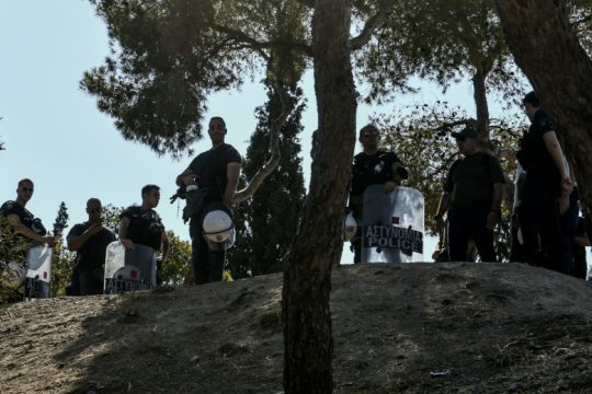 Μικρή νίκη για το λόφο Στρέφη: Διαταγή για παύση των εργασιών ως τον Μάρτη