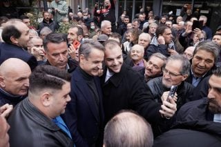 Τα διλήμματα Μητσοτάκη για τον χρόνο των εκλογών