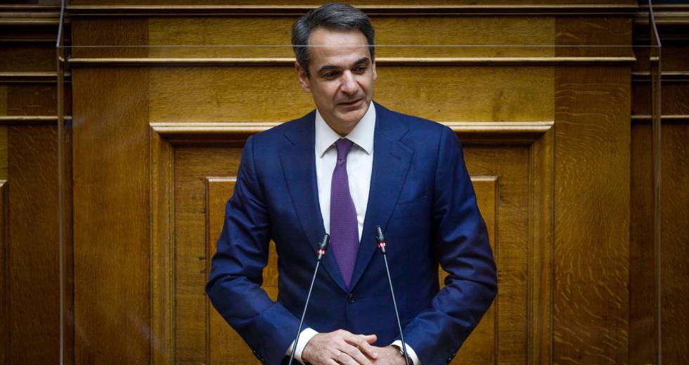 Ως θύμα ή ανήξερος επιχείρησε να εμφανιστεί ο πρωθυπουργός για τις υποκλοπές