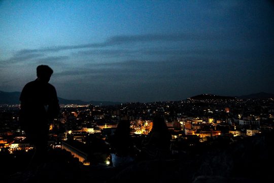 Μια νεολαία σε αναζήτηση ενός «Αλλου Τώρα»*