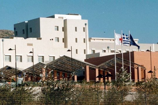 Σε τυφλό 10χρονο κοριτσάκι μεταμοσχεύθηκε ο κερατοειδής της 21χρονης Έμμας