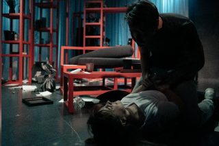 Ενα έργο για τα στάδια κακοποίησης μιας γυναίκας