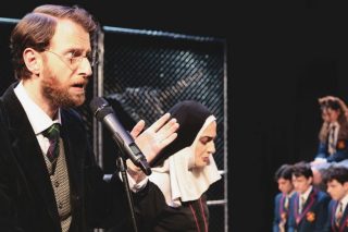 «Το ξύπνημα της άνοιξης» για τα διαχρονικά ερωτήματα της εφηβείας