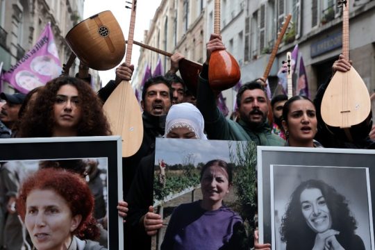 Προφυλακίστηκε ο δράστης της δολοφονίας τριών Κούρδων στο Παρίσι