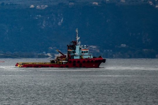 Απεργίες αποφάσισαν τα πληρώματα των ρυμουλκών και ναυαγοσωστικών