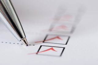 Οι όχι και τόσο μυστηριώδεις δημοσκοπήσεις