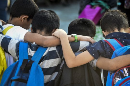 Η μάνα με τα προσφυγόπουλα
