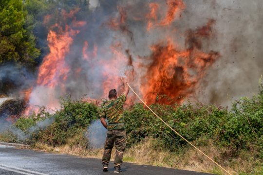 2022: Ρεκόρ καμένων επιφανειών και εκπομπών άνθρακα στην Ευρώπη
