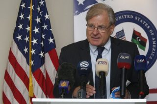 Πυρετός διαβουλεύσεων γύρω από τη Λιβύη