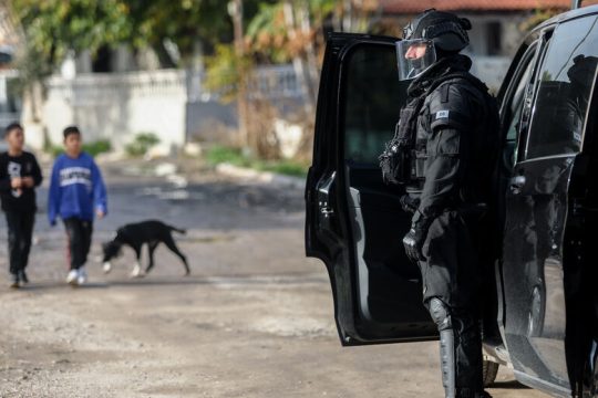 Κατατρομοκράτησαν τους πάντες για να πιάσουν εφτά για ναρκωτικά