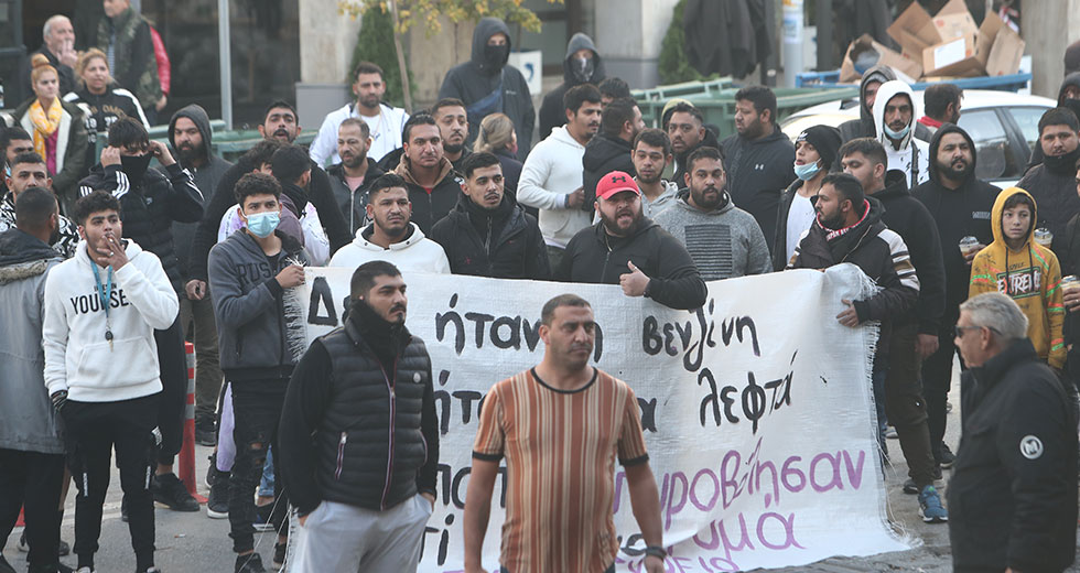 Εντονες αντιδράσεις των Ρομά