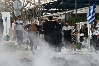 Ξεσηκωμός σε καταυλισμούς σε όλη την Ελλάδα