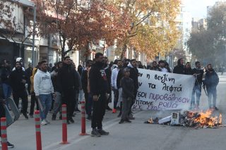 Σπάνια χιονίζει (εκατομμύρια) στους Ρομά*