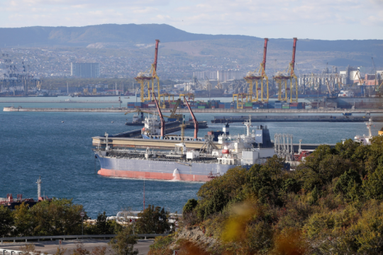 Κι άλλο «νιετ» από Μόσχα για πωλήσεις ρωσικού αργού με «δυτικό» πλαφόν