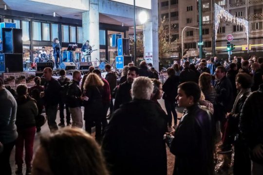 Συναυλία διαμαρτυρίας ενάντια στις πρακτικές των τραπεζών