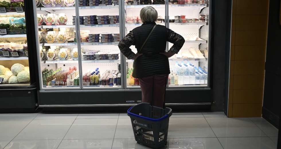 Ακρίβεια χωρίς αντίπαλο; Αναζητώντας αντίβαρα στο ολιγοπώλιο τροφίμων
