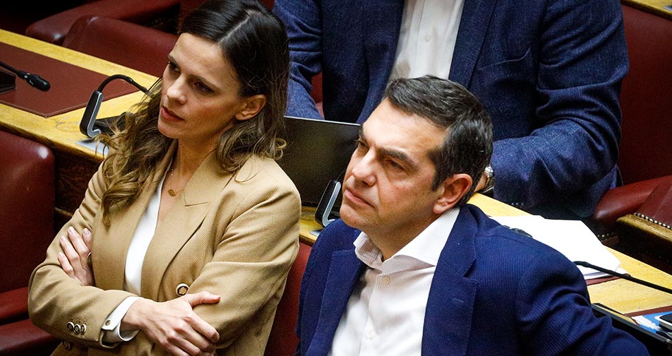 Το επίδομα σε αστυνομικούς και λιμενικούς που δίχασε