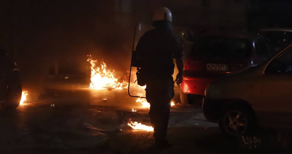 Εννέα συλλήψεις για επεισόδια στα Εξάρχεια – Ελεύθεροι οι προσαχθέντες στη Θεσσαλονίκη