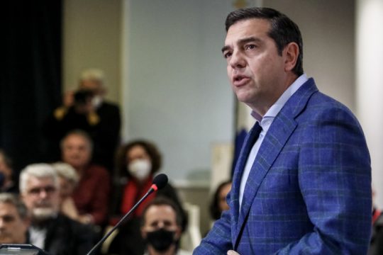 «Επιδόματα-τυράκι στη φάκα μιας τρομακτικής αναδιανομής εισοδήματος»