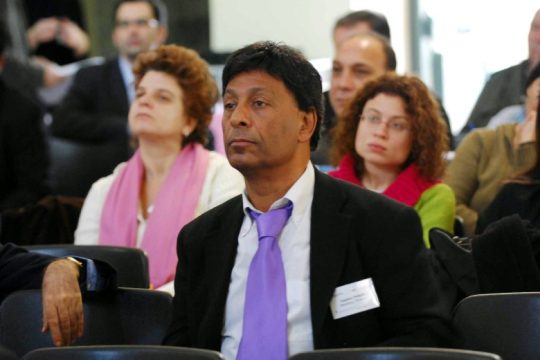 Ο  Β. Παϊτέρης καλεί τον πρωθυπουργό να ζητήσει συγγνώμη στην οικογένεια του 16χρονου