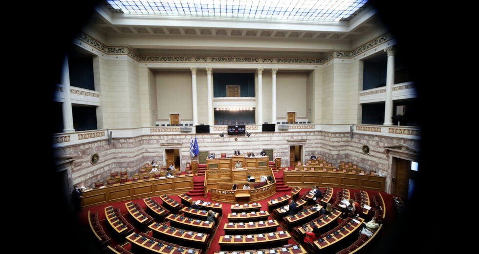 Και το ΠΑΣΟΚ υπέρ της Επιτροπής Θεσμών για τις υποκλοπές στον Περισσό