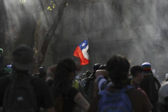 Χάρη σε καταδικασθέντες για αδικήματα κατά την εξέγερση στη Χιλή έδωσε ο πρόεδρός της