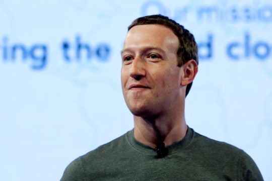 Σε εξωδικαστικό συμβιβασμό το Facebook για το σκάνδαλο της Cambridge Analytica