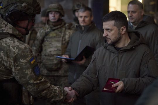 300 μέρες πολέμου και συνεχίζουν…